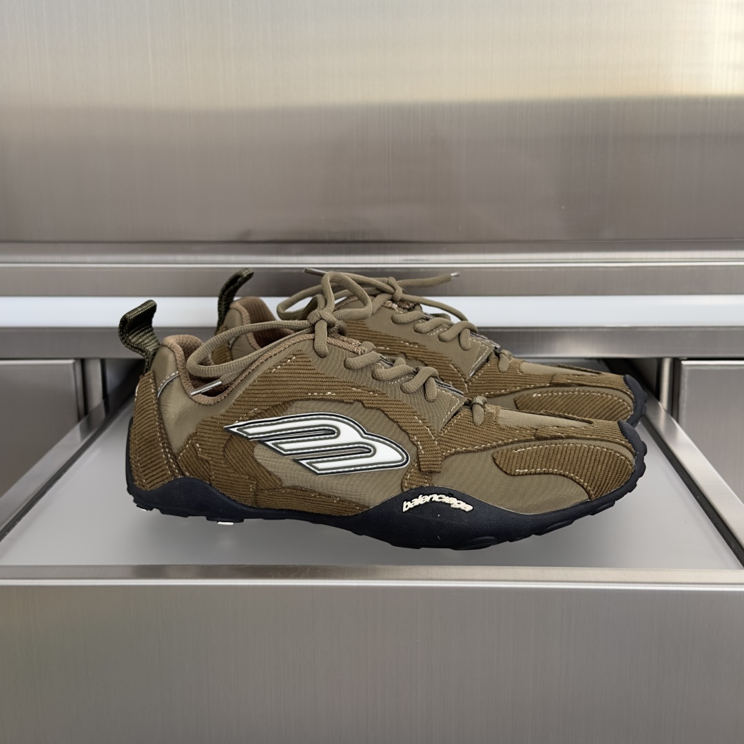 Balenciaga Balenciaga巴黎世家monday ultra系列 薄底 休闲 运动鞋