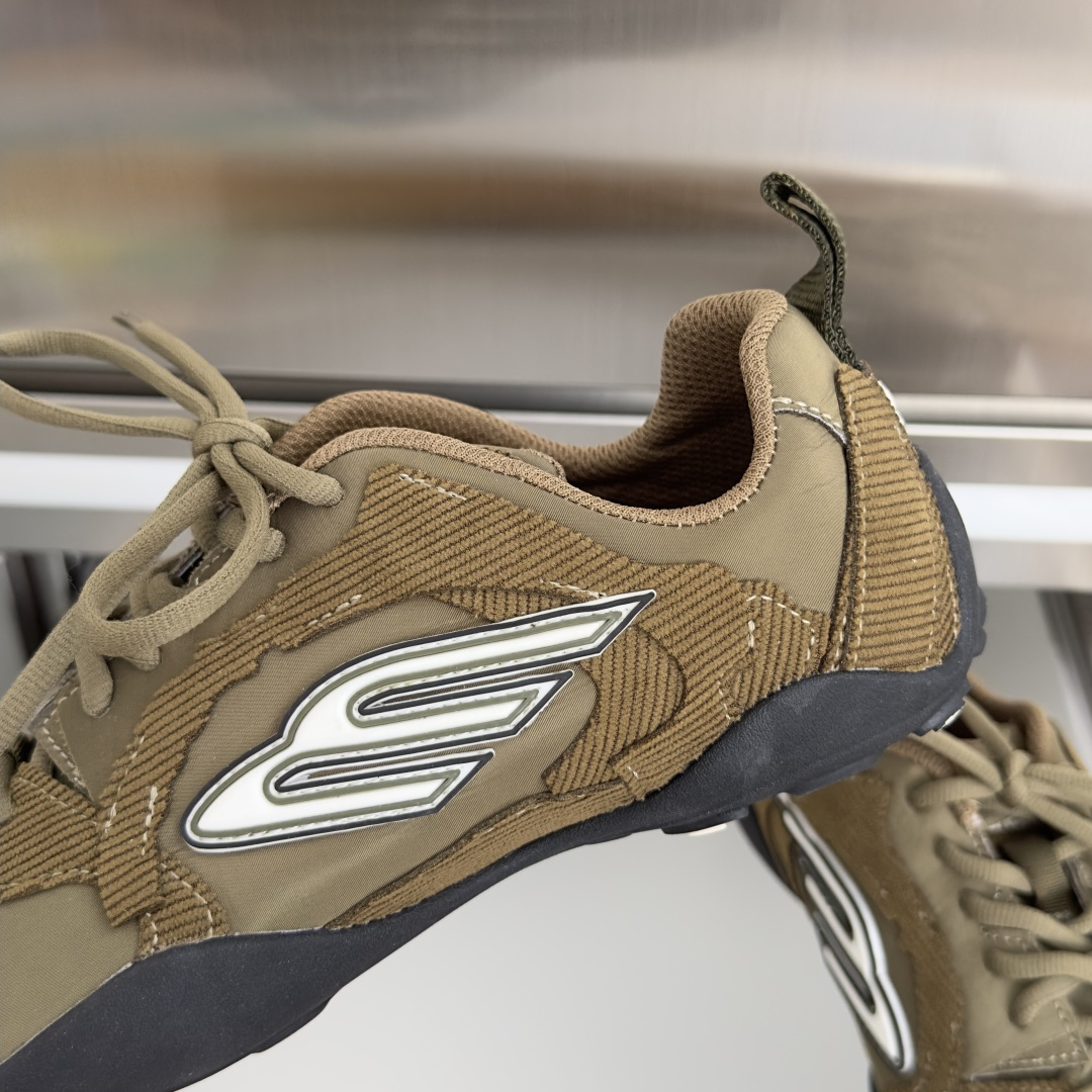 Balenciaga Women's Shoes Top version: women’s version — photo 7