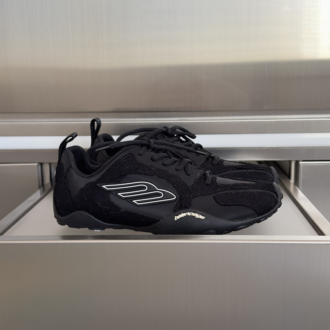 Balenciaga Balenciaga巴黎世家monday ultra系列 薄底 休闲 运动鞋
