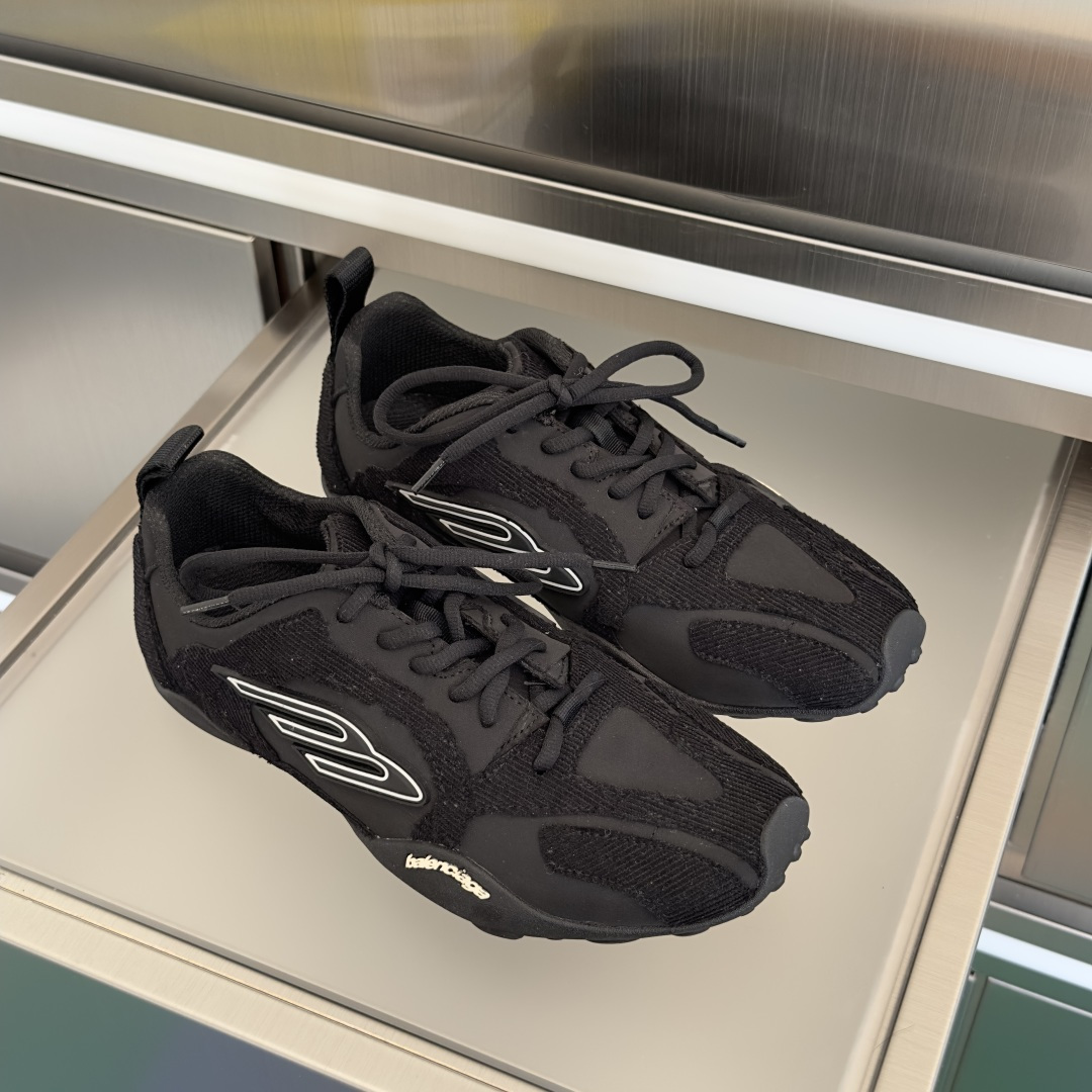 Balenciaga Balenciaga巴黎世家monday ultra系列 薄底 休闲 运动鞋