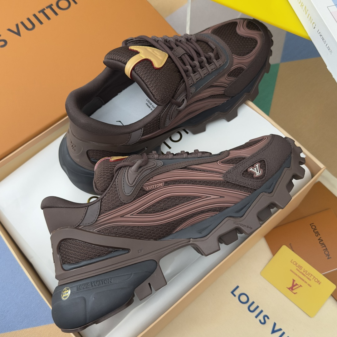 Louis Vuitton LV路易威登 L家 驴牌 Summit系列 户外 休闲 运动鞋 徒步鞋