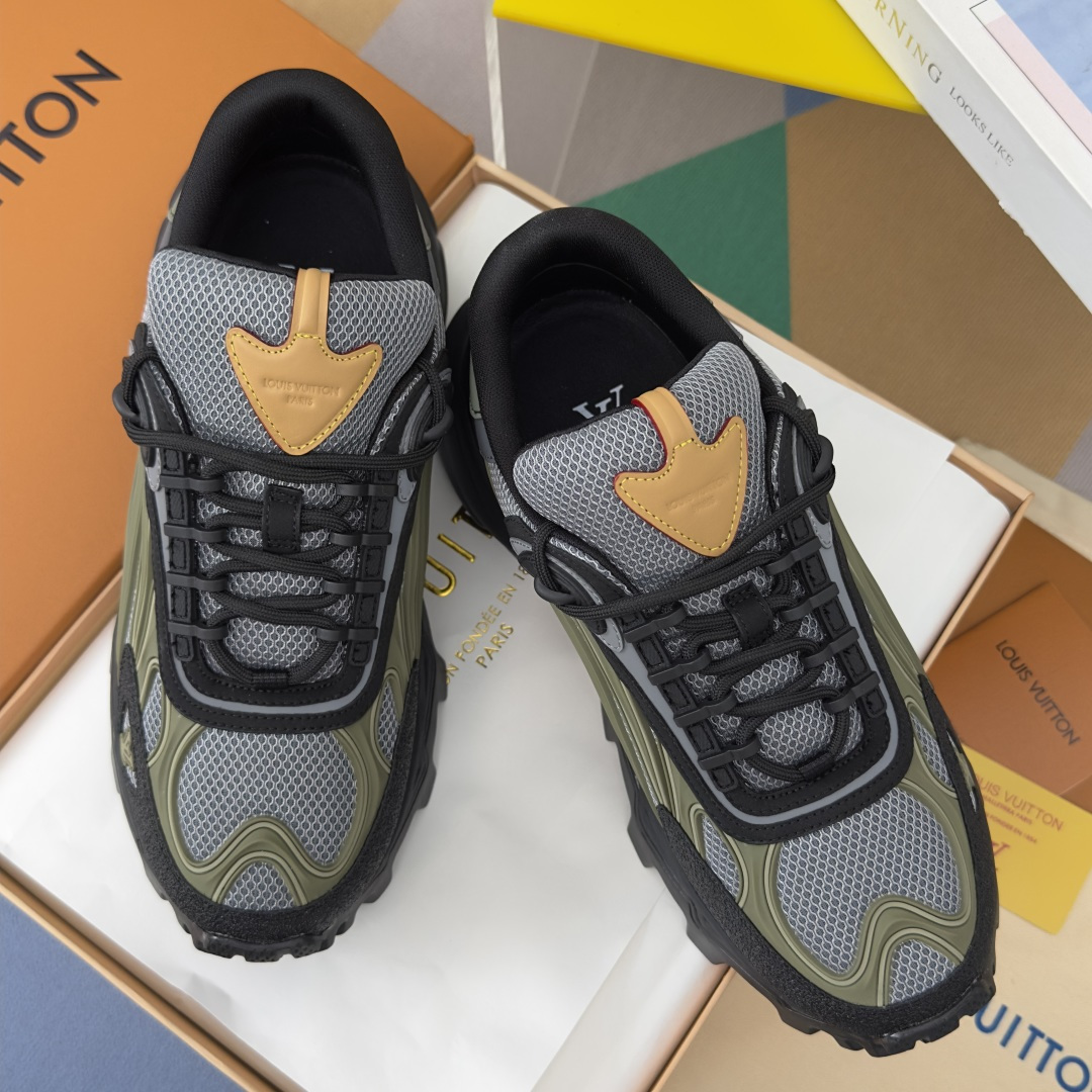 Louis Vuitton LV路易威登 L家 驴牌 Summit系列 户外 休闲 运动鞋 徒步鞋