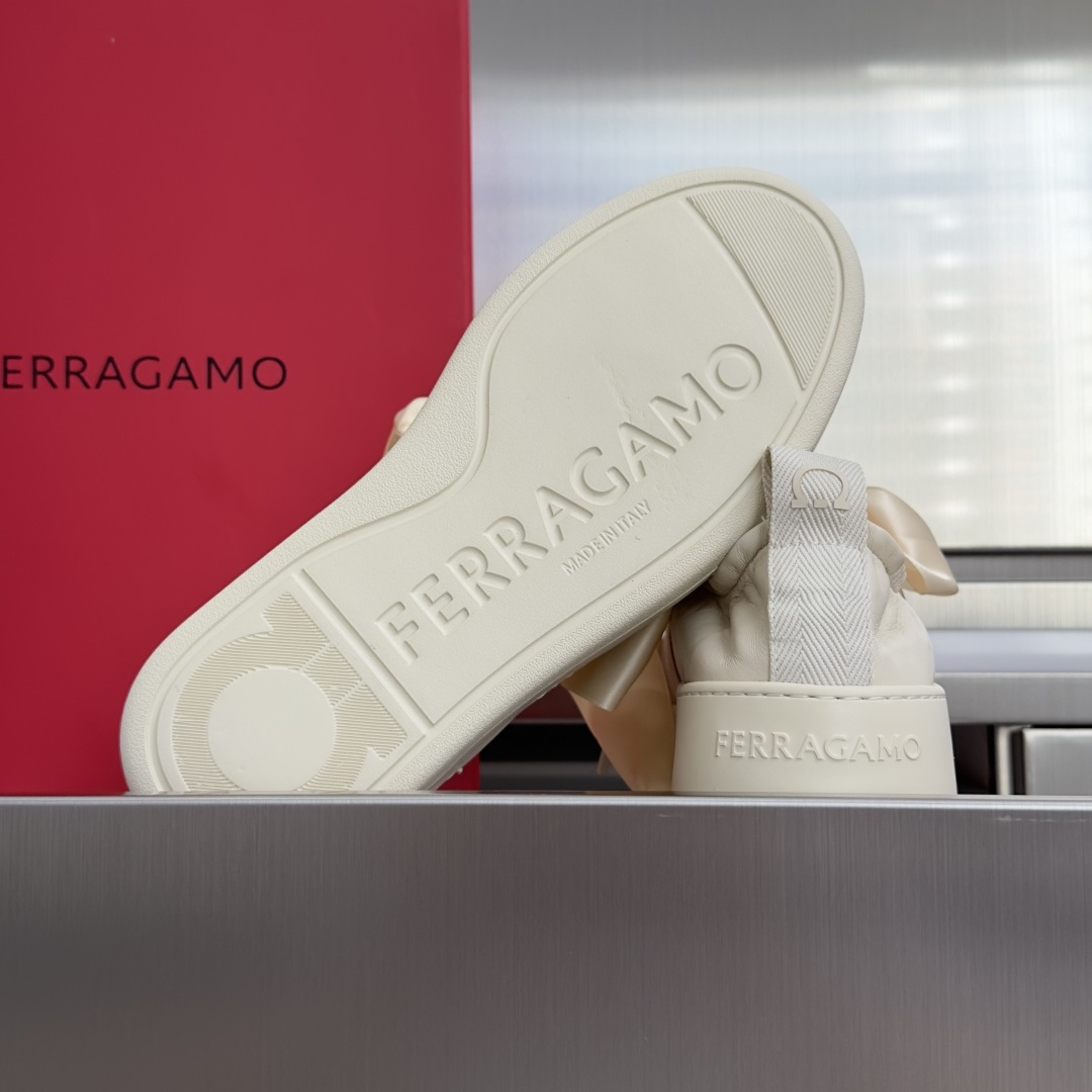 Ferragamo women's shoes Top version: women’s version — photo 9