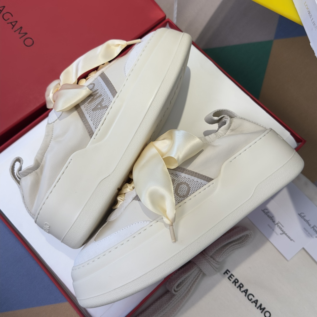 Ferragamo Ferragamo菲拉格慕 最新Vara系列 丝带蝴蝶结 芭蕾舞 厚底 休闲 运动鞋
