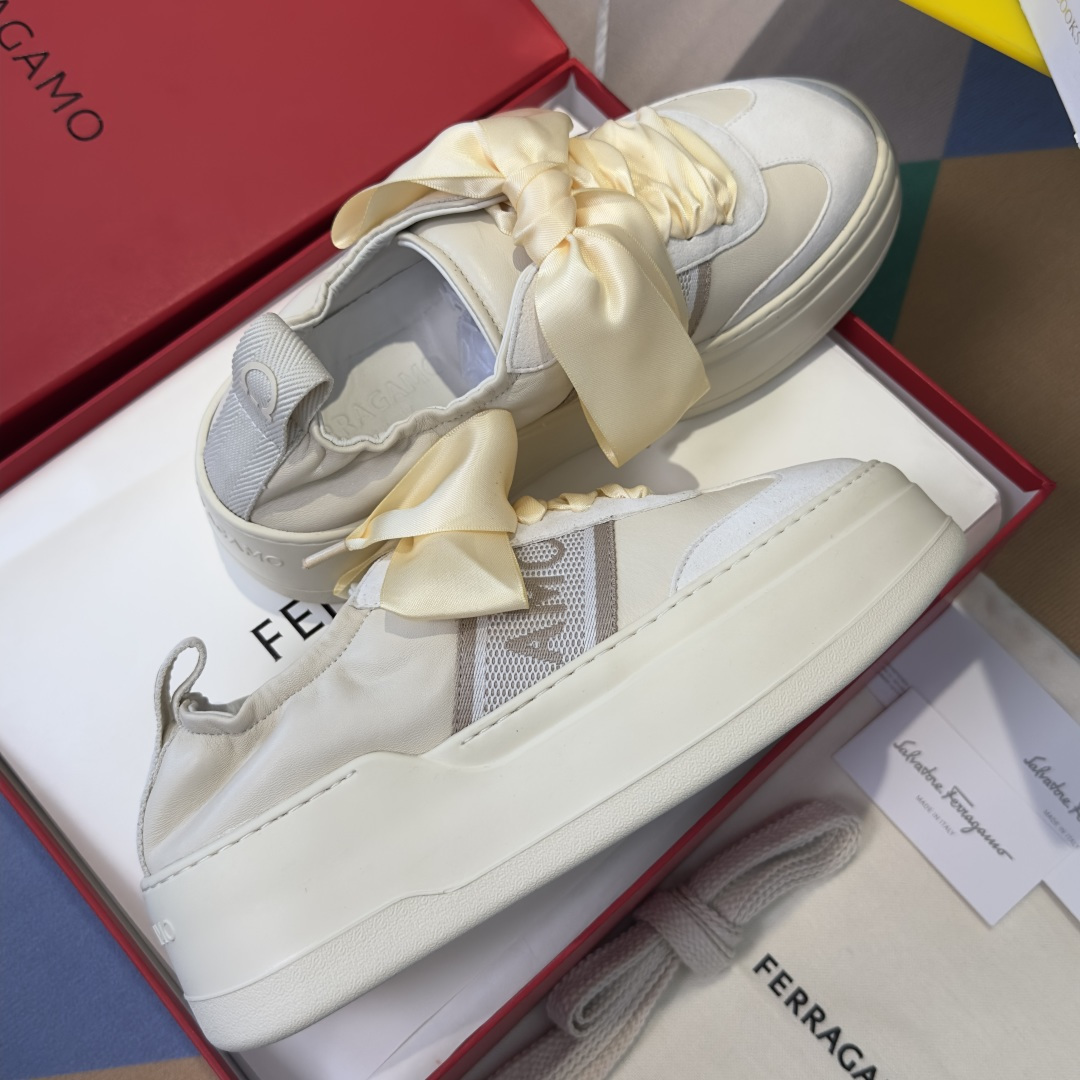 Ferragamo Ferragamo菲拉格慕 最新Vara系列 丝带蝴蝶结 芭蕾舞 厚底 休闲 运动鞋