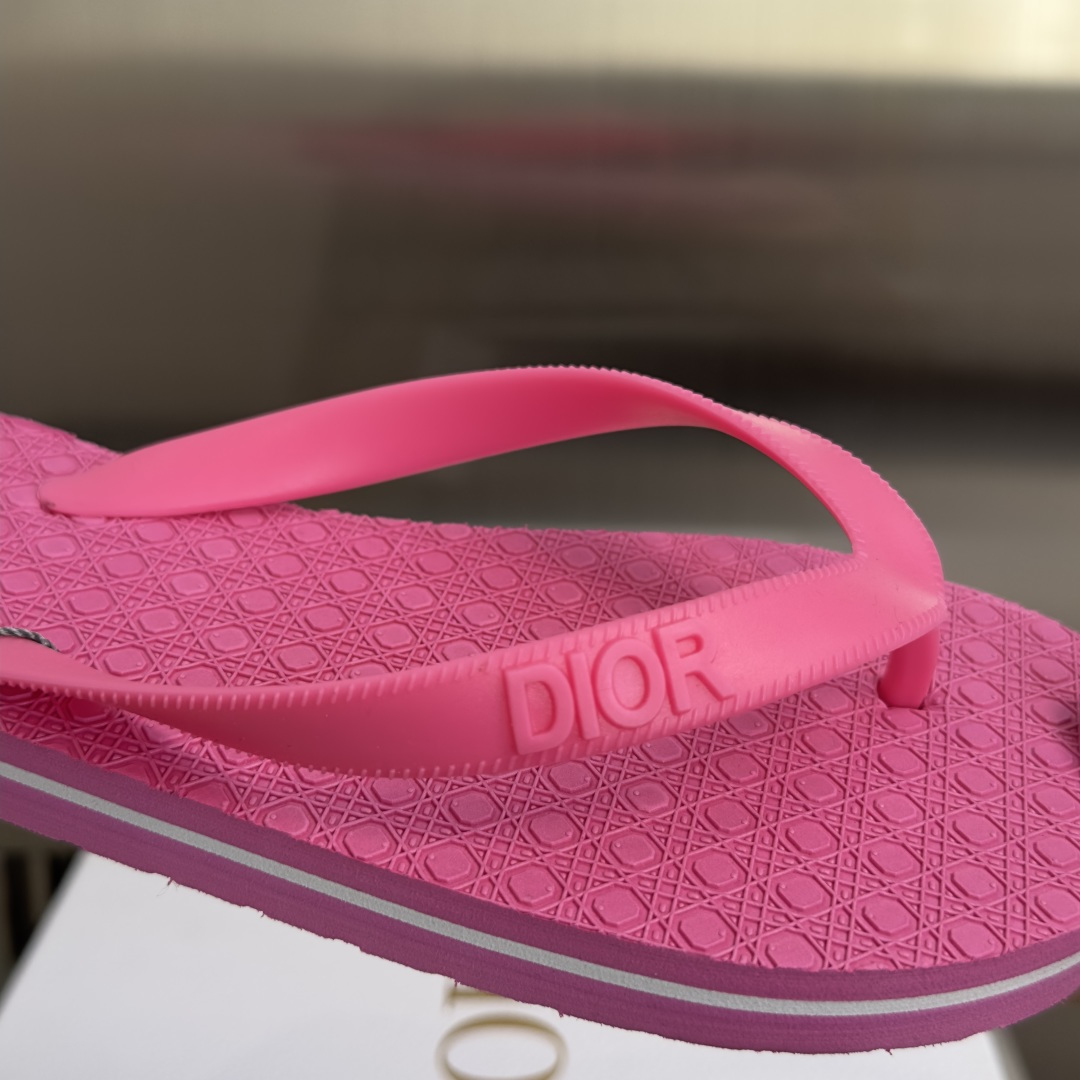 Dior Dior迪奥 26SS 新款 夹脚 人字拖鞋 平底 懒人 凉拖鞋