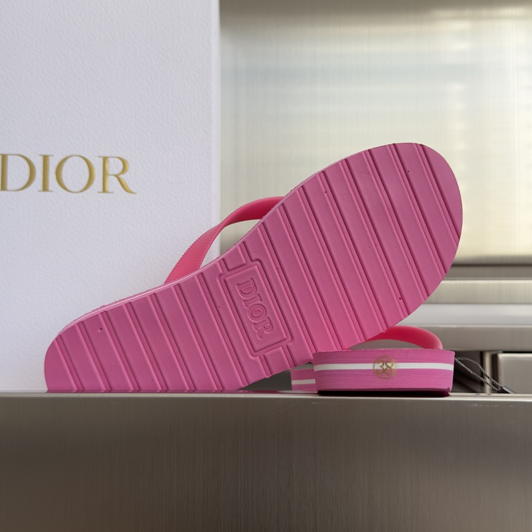 Dior Dior迪奥 26SS 新款 夹脚 人字拖鞋 平底 懒人 凉拖鞋