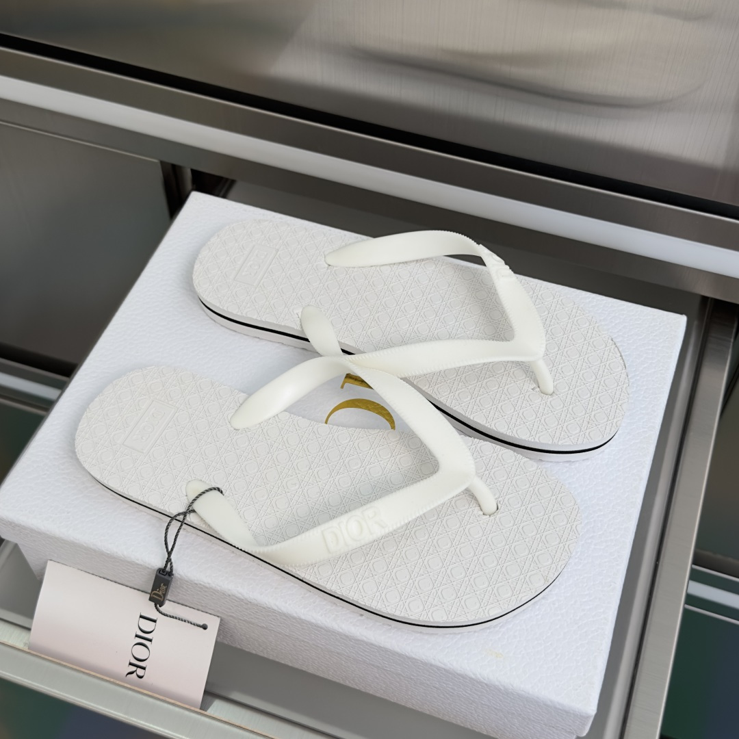 Dior Dior迪奥 26SS 新款 夹脚 人字拖鞋 平底 懒人 凉拖鞋