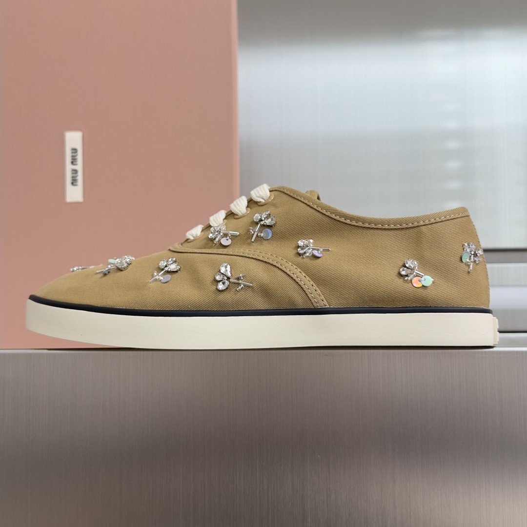 Miu Miu MiuMiu缪缪 最新款 花朵 水钻 帆布 休闲 运动鞋