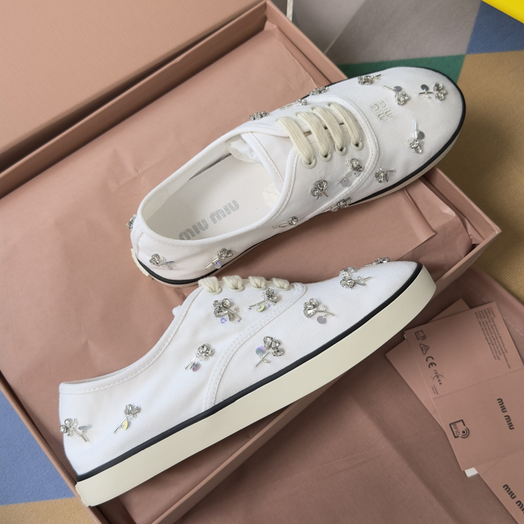 Miu Miu MiuMiu缪缪 最新款 花朵 水钻 帆布 休闲 运动鞋