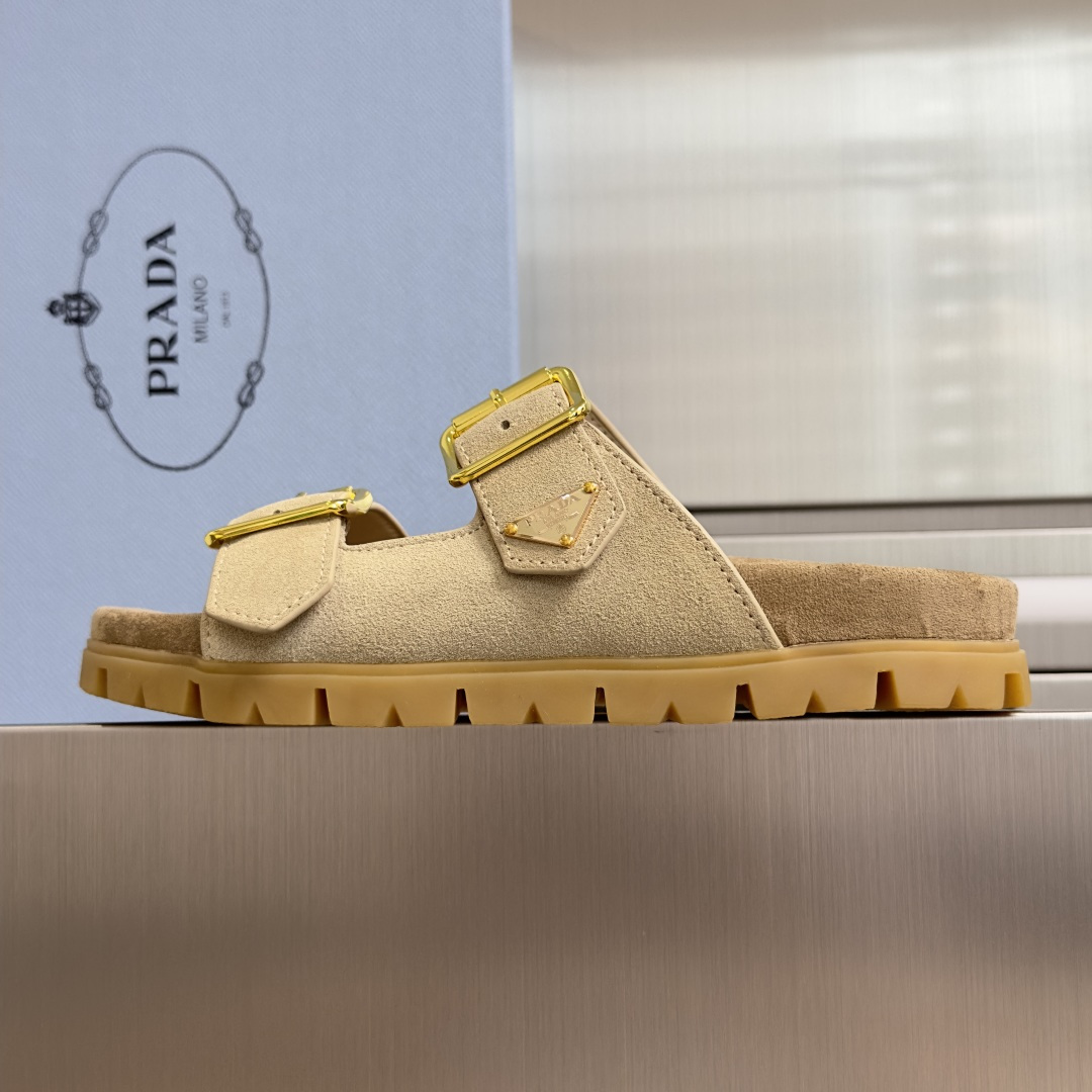 Prada Prada普拉达 P家 珐琅 三角标 厚底 休闲 凉鞋