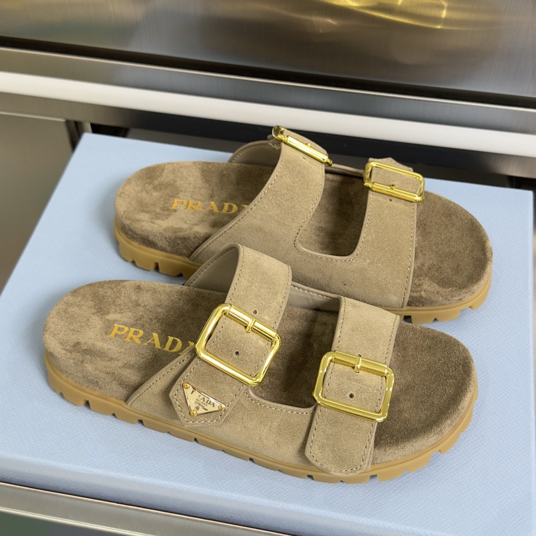Prada Prada普拉达 P家 珐琅 三角标 厚底 休闲 凉鞋