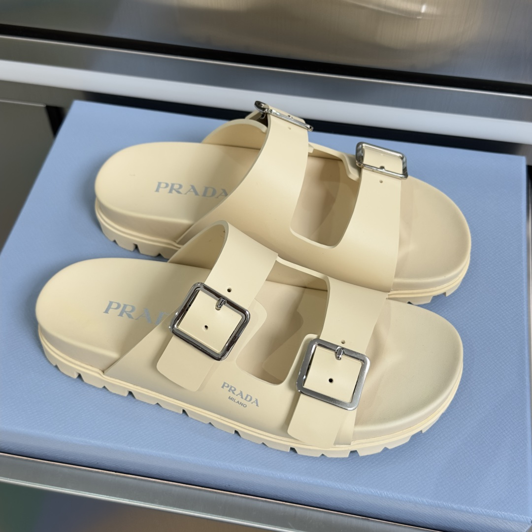 Prada Prada普拉达 P家 珐琅 三角标 厚底 休闲 凉鞋