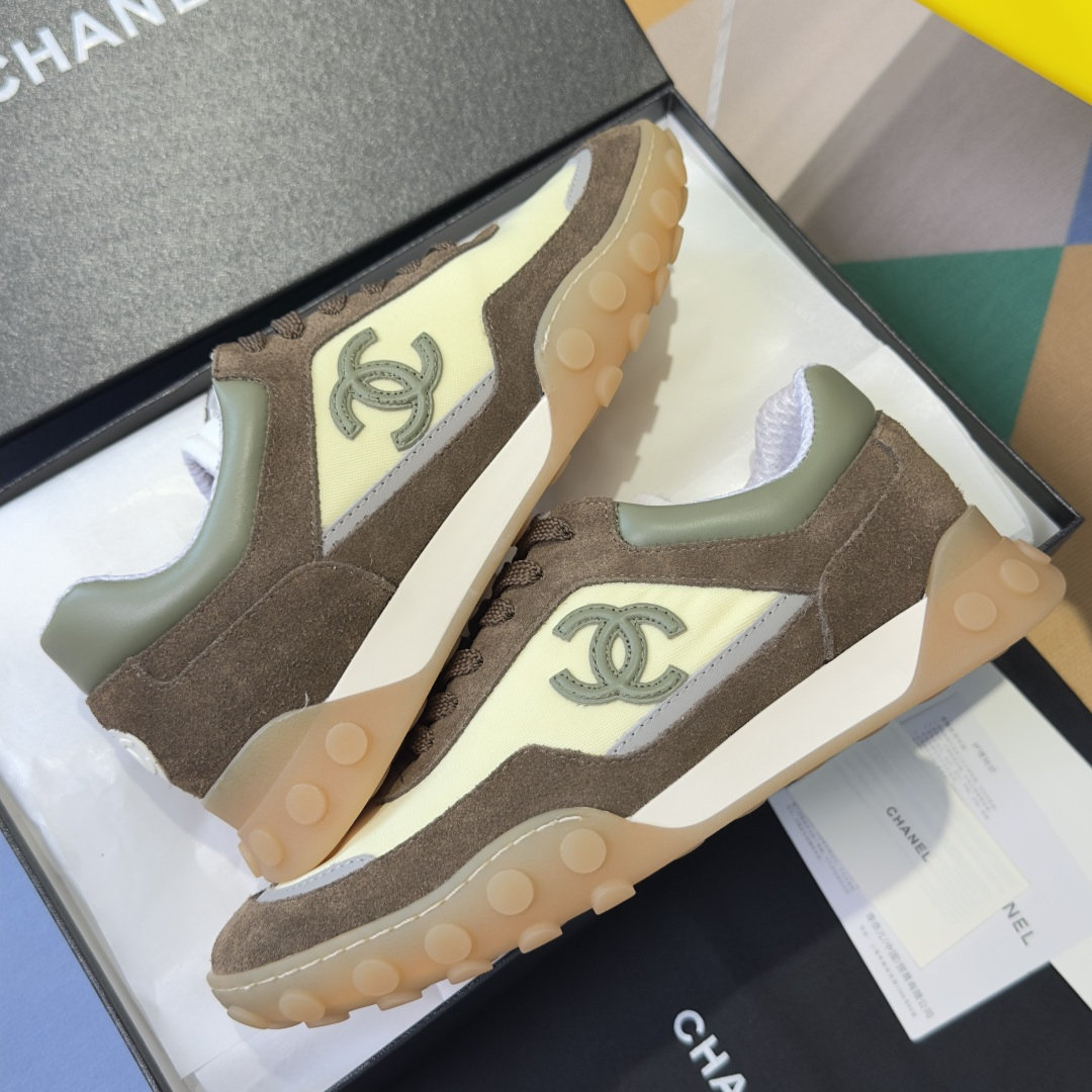 Chanel Chanel 香奈儿26S 最新款 厚底 休闲 运动鞋 阿甘鞋 德训鞋 豆豆鞋