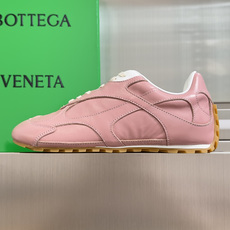 顶级版本:情侣款 Bottega Veneta 葆蝶家BV最新款Orbit Flash系列 情侣款 复古 网面 休闲 顶级版本:情侣款 Bottega Veneta 葆蝶家BV最新款Orbit Flash系列 情侣款 复古 网面 休闲