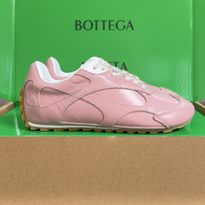 顶级版本:情侣款 Bottega Veneta 葆蝶家BV最新款Orbit Flash系列 情侣款 复古 网面 休闲 顶级版本:情侣款 Bottega Veneta 葆蝶家BV最新款Orbit Flash系列 情侣款 复古 网面 休闲
