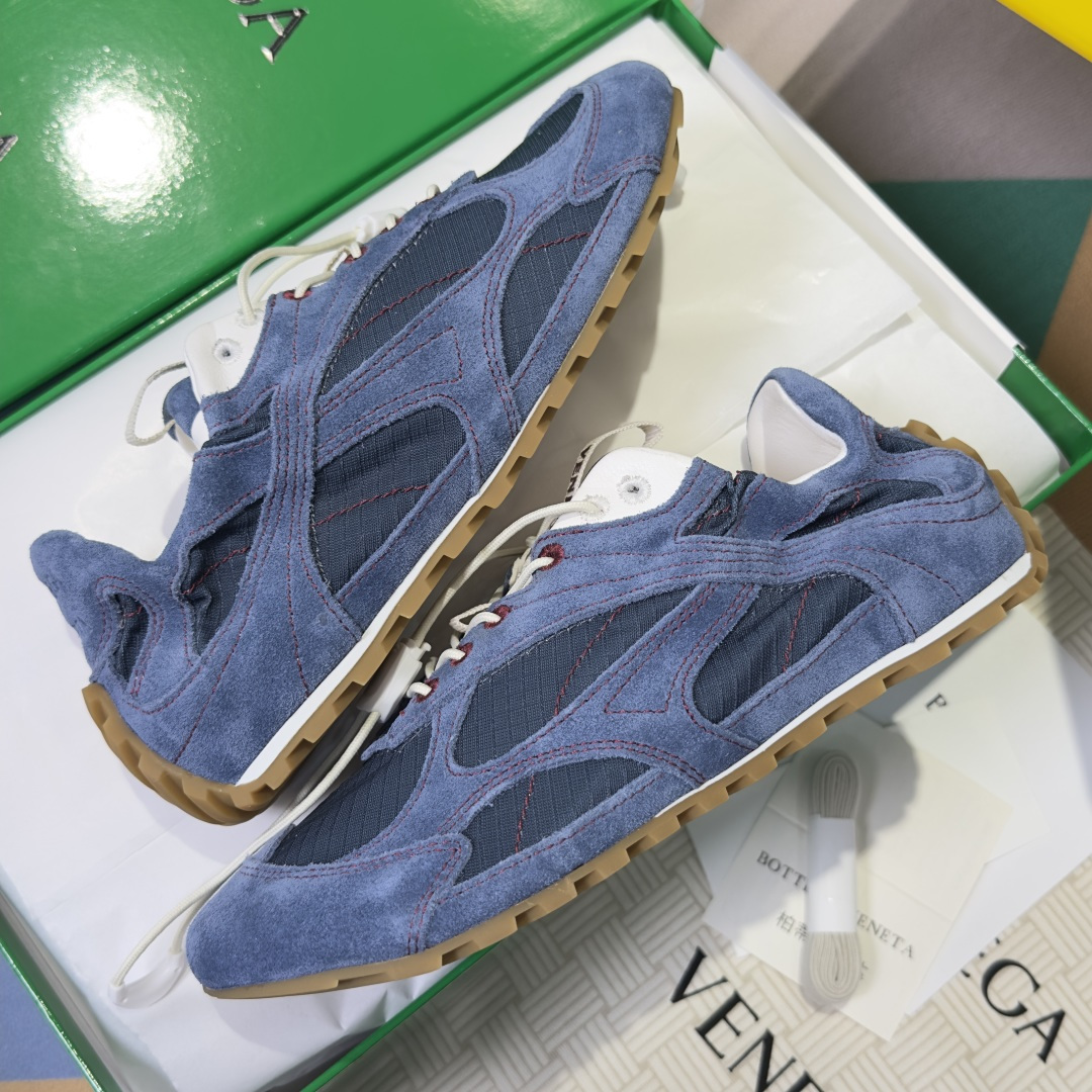 顶级版本:情侣款 Bottega Veneta 葆蝶家BV最新款Orbit Flash系列 情侣款 复古 网面 休闲 顶级版本:情侣款 Bottega Veneta 葆蝶家BV最新款Orbit Flash系列 情侣款 复古 网面 休闲