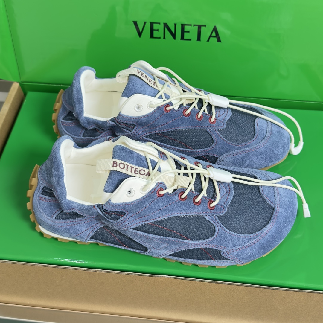 顶级版本:情侣款 Bottega Veneta 葆蝶家BV最新款Orbit Flash系列 情侣款 复古 网面 休闲 顶级版本:情侣款 Bottega Veneta 葆蝶家BV最新款Orbit Flash系列 情侣款 复古 网面 休闲
