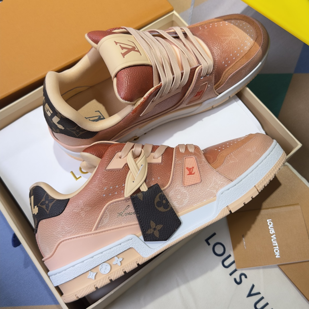 Louis Vuitton LV Trainer路易威登 驴牌 L家 渐变色 休闲 运动鞋 滑板鞋