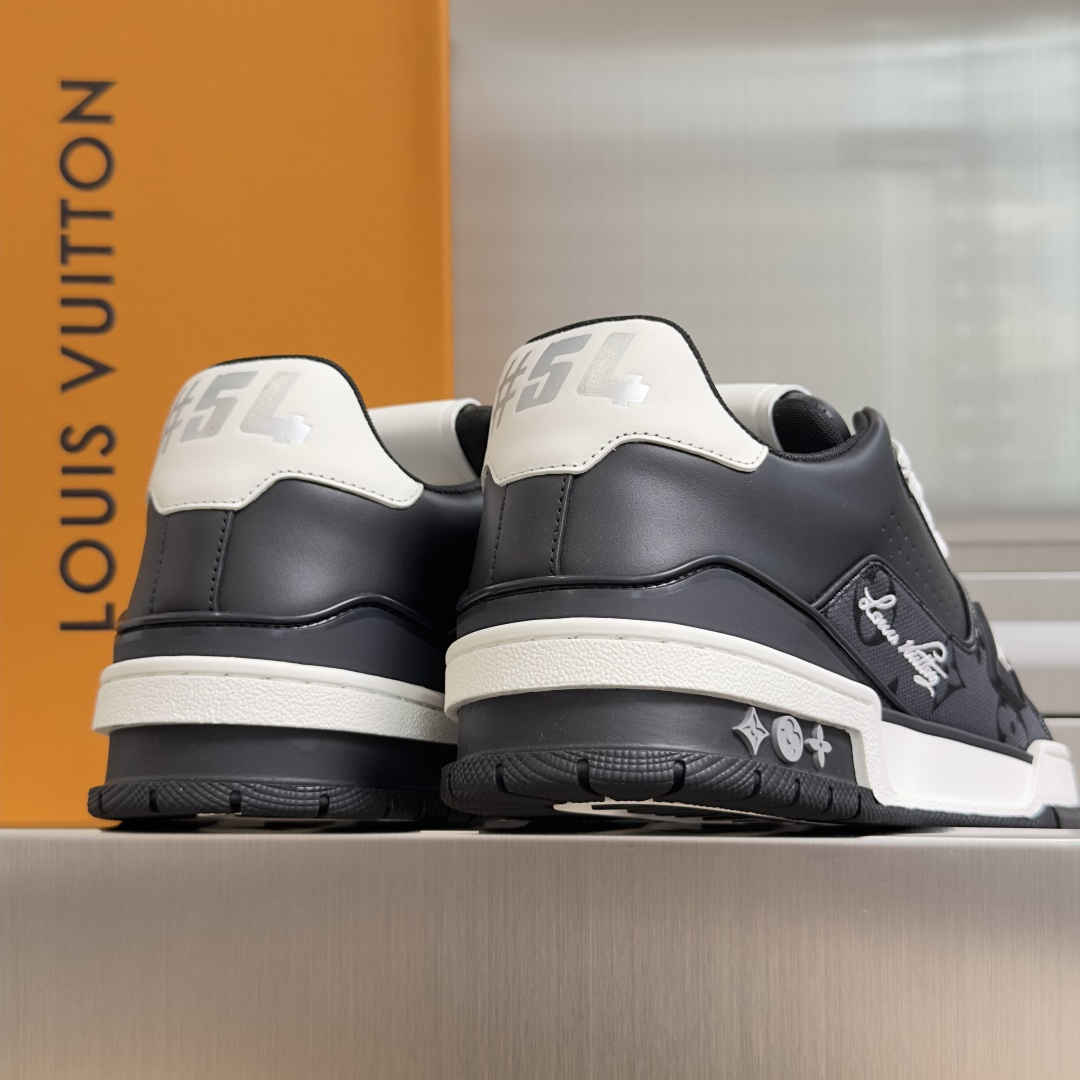 Louis Vuitton LV Trainer路易威登 驴牌 L家 休闲 运动鞋 滑板鞋
