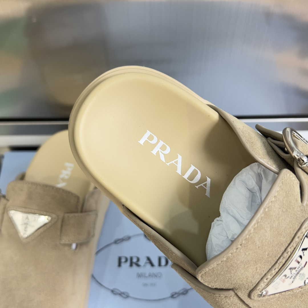 Prada Prada普拉达 P家 珐琅 三角标 厚底 勃肯鞋 穆勒鞋 包头拖鞋