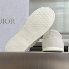 顶级版本:女款 Dior迪奥 最新Ribbon系列 休闲 运动鞋 德训鞋 阿甘鞋 这款 Dior Ribbon 运动鞋由 顶级版本:女款 Dior迪奥 最新Ribbon系列 休闲 运动鞋 德训鞋 阿甘鞋 这款 Dior Ribbon 运动鞋由