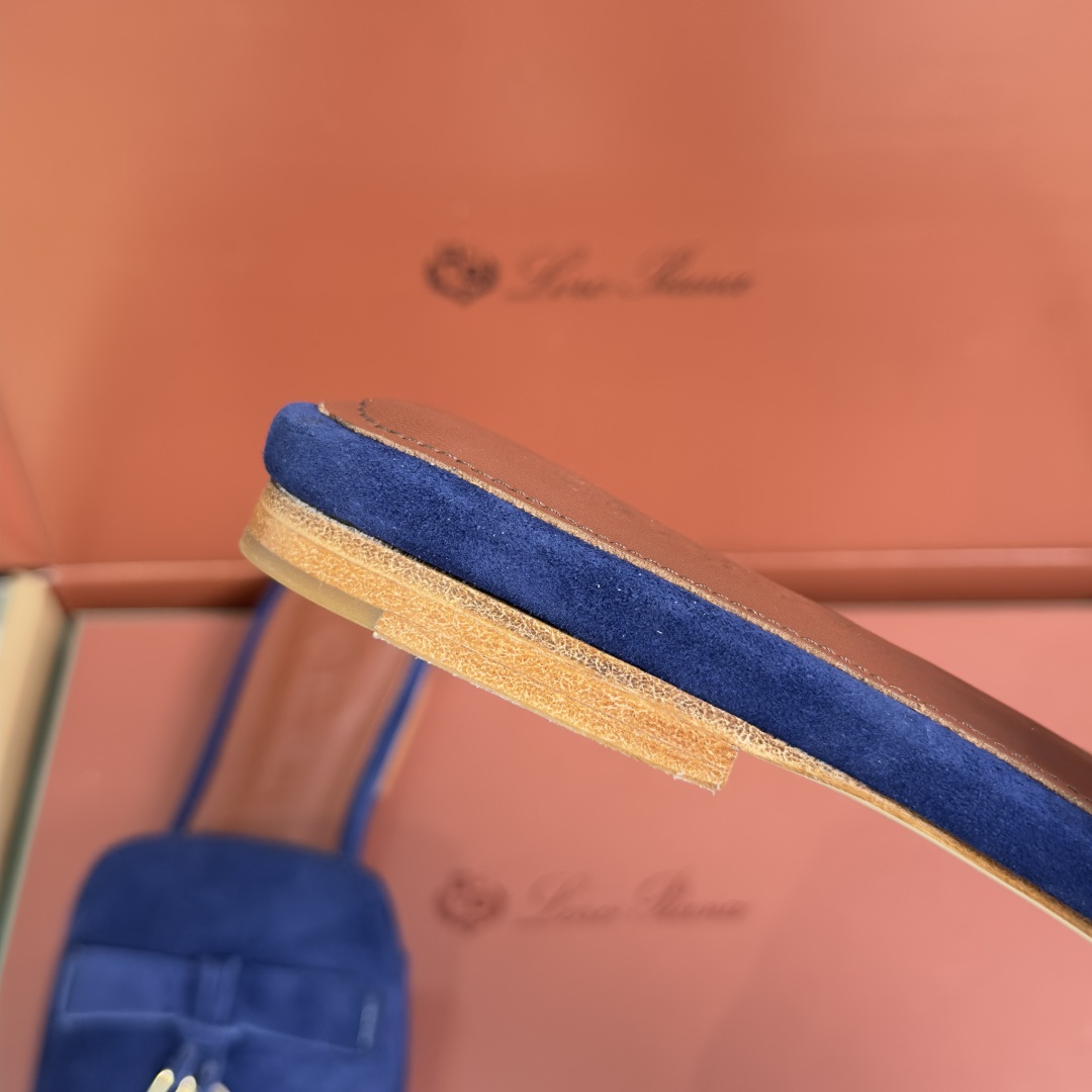 Loro Piana Loro Piana 诺悠翩雅LP 最新 Summer Charms系列 平底 凉拖鞋
