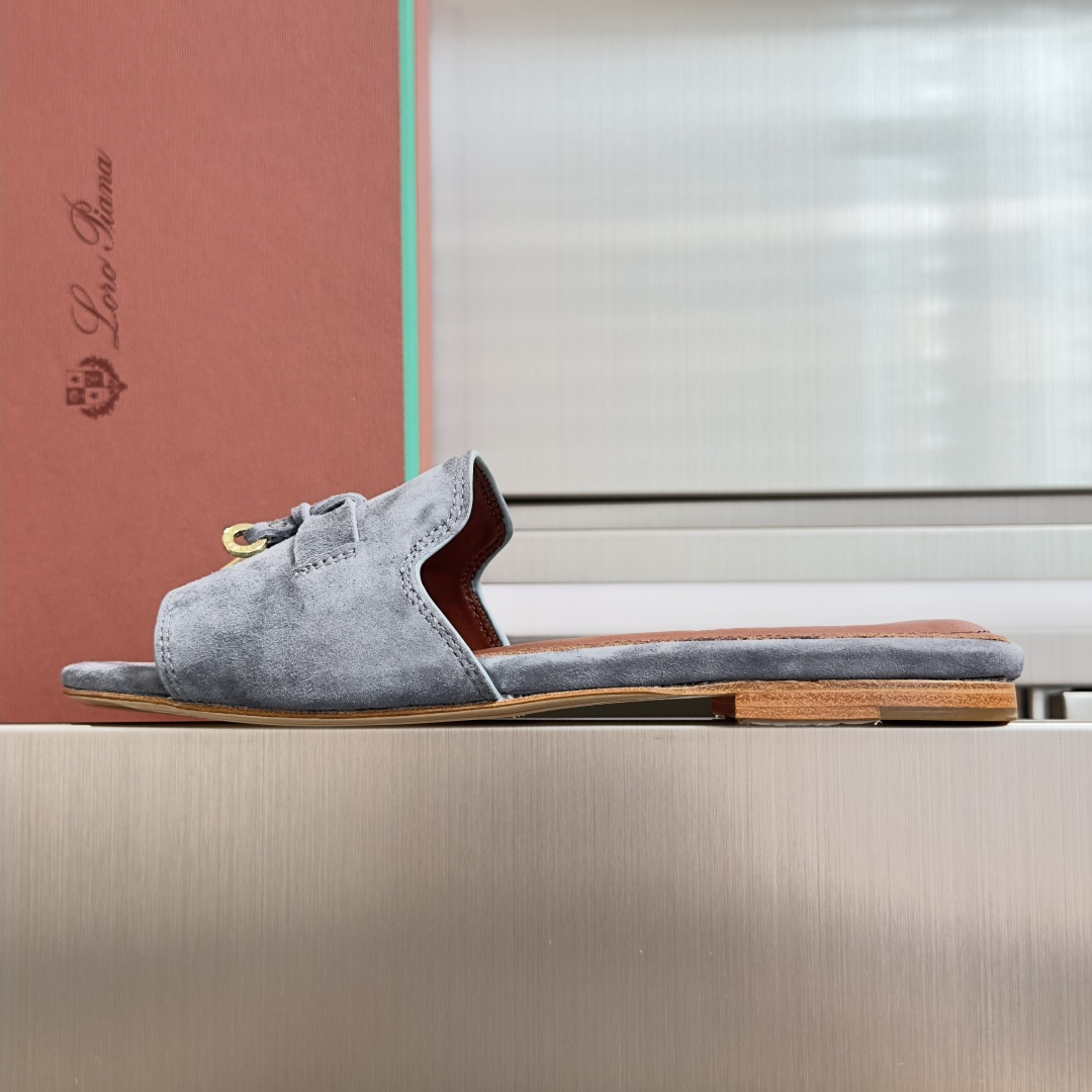 Loro Piana Loro Piana 诺悠翩雅LP 最新 Summer Charms系列 平底 凉拖鞋