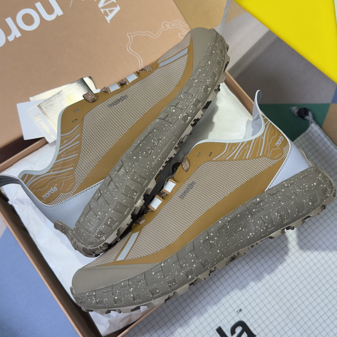 顶级版本:情侣款ZEGNA x norda™杰尼亚 联名款 户外 越野 跑步鞋 休闲 运动鞋 杰尼亚 x 顶级版本:情侣款ZEGNA x norda™杰尼亚 联名款 户外 越野 跑步鞋 休闲 运动鞋 杰尼亚 x