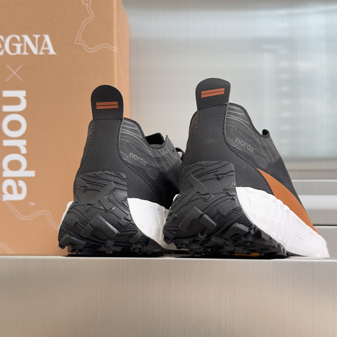 顶级版本:情侣款ZEGNA x norda™杰尼亚 联名款 户外 越野 跑步鞋 休闲 运动鞋 杰尼亚 x 顶级版本:情侣款ZEGNA x norda™杰尼亚 联名款 户外 越野 跑步鞋 休闲 运动鞋 杰尼亚 x