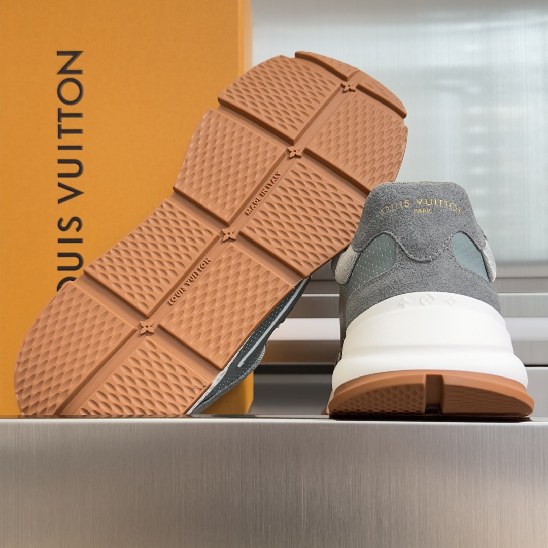 Louis Vuitton LV 路易威登 L家驴牌 最新Classic系列 厚底 休闲 运动鞋