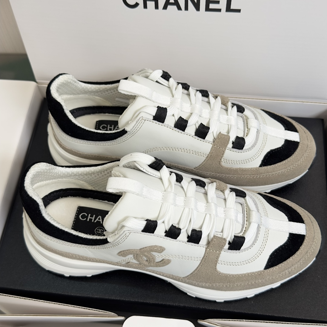 Chanel Chanel香奈儿 小香26S 黑白熊猫配色 厚底 休闲 运动鞋