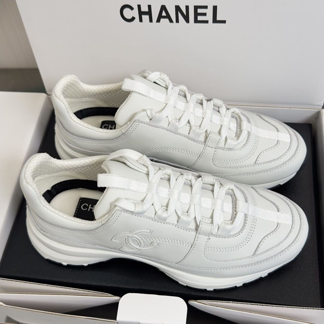 Chanel Chanel香奈儿 小香26S 黑白熊猫配色 厚底 休闲 运动鞋