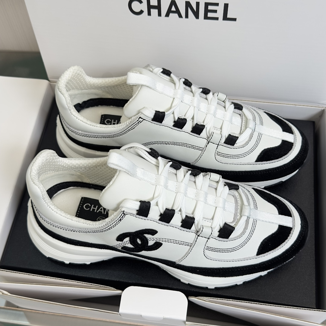 Chanel Chanel香奈儿 小香26S 黑白熊猫配色 厚底 休闲 运动鞋