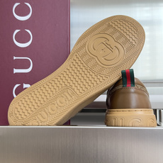 顶级版本:男款Gucci 古驰 Chunky B系列 情侣款 厚底 休闲 运动鞋 乐福鞋品牌经典织带元素 顶级版本:男款Gucci 古驰 Chunky B系列 情侣款 厚底 休闲 运动鞋 乐福鞋品牌经典织带元素