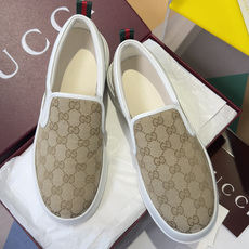 顶级版本:男款Gucci 古驰 Chunky B系列 情侣款 厚底 休闲 运动鞋 乐福鞋品牌经典织带元素 顶级版本:男款Gucci 古驰 Chunky B系列 情侣款 厚底 休闲 运动鞋 乐福鞋品牌经典织带元素