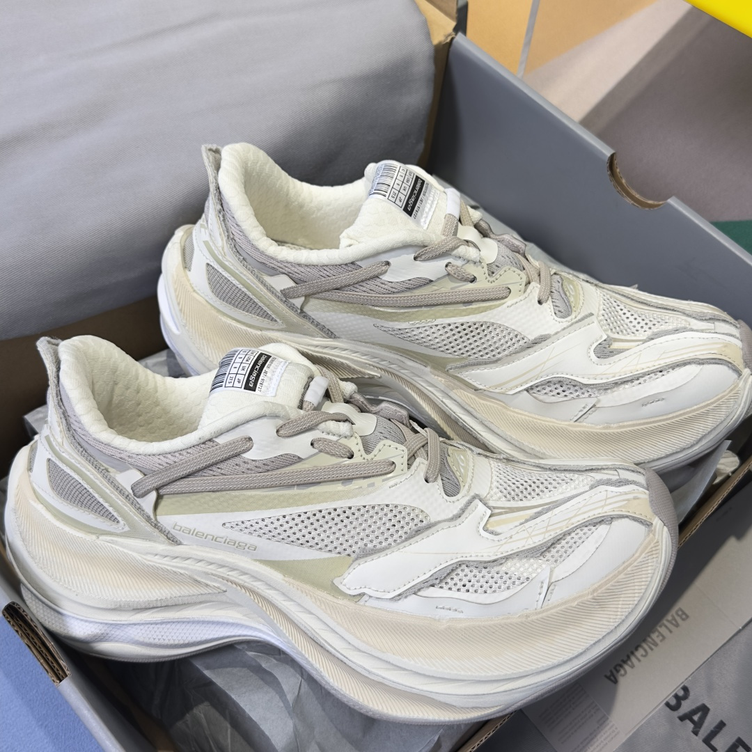 顶级版本:情侣款Balenciaga巴黎世家 Jet系列 情侣款 厚底 休闲 运动鞋 老爹鞋巴黎世家20 顶级版本:情侣款Balenciaga巴黎世家 Jet系列 情侣款 厚底 休闲 运动鞋 老爹鞋巴黎世家20