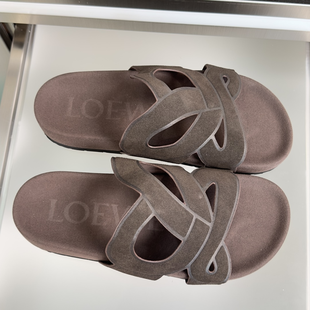 顶级版本：男款Loewe罗意威 最新Ease Monogram 系列 厚底 凉鞋 拖鞋Anagram镂空