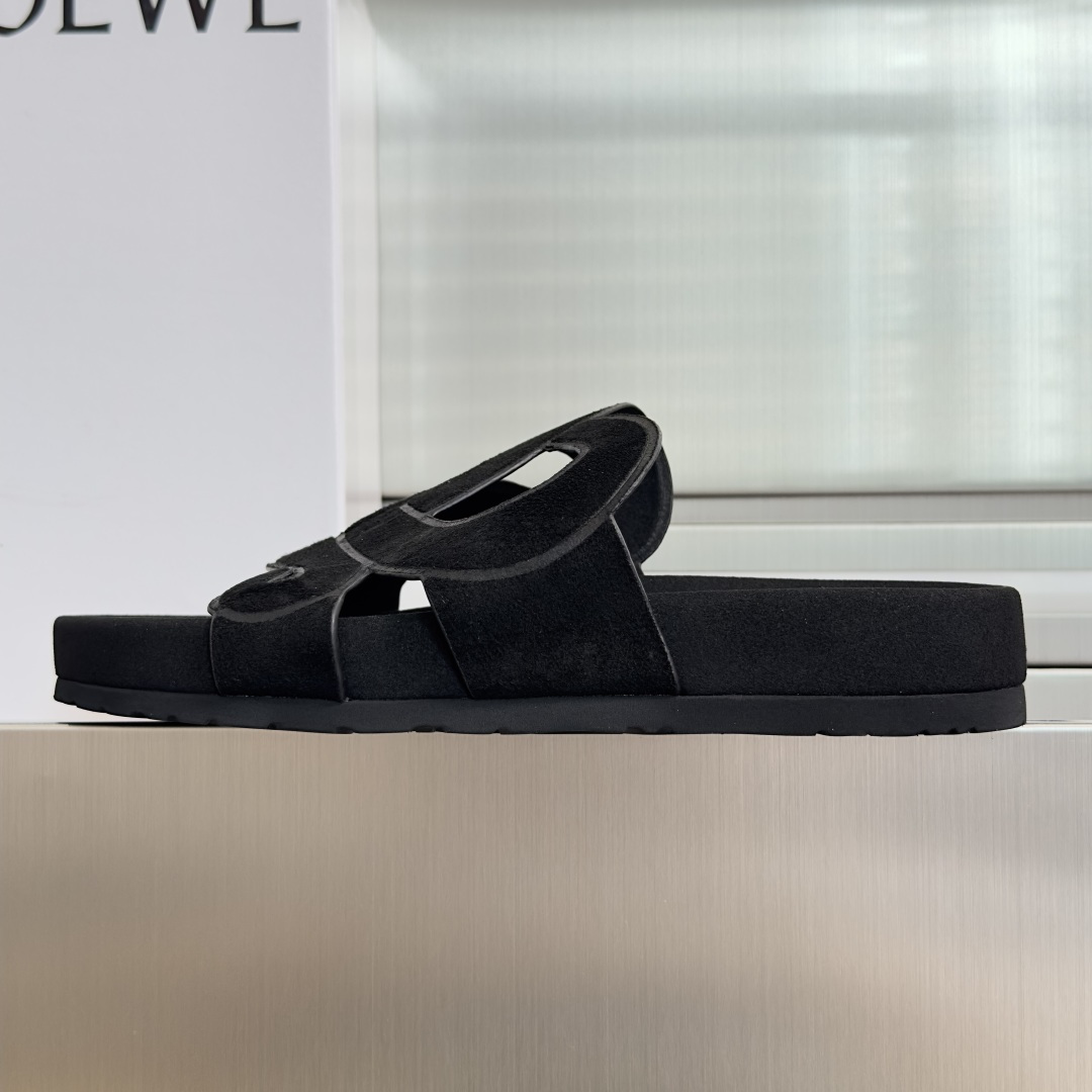 顶级版本：男款Loewe罗意威 最新Ease Monogram 系列 厚底 凉鞋 拖鞋Anagram镂空