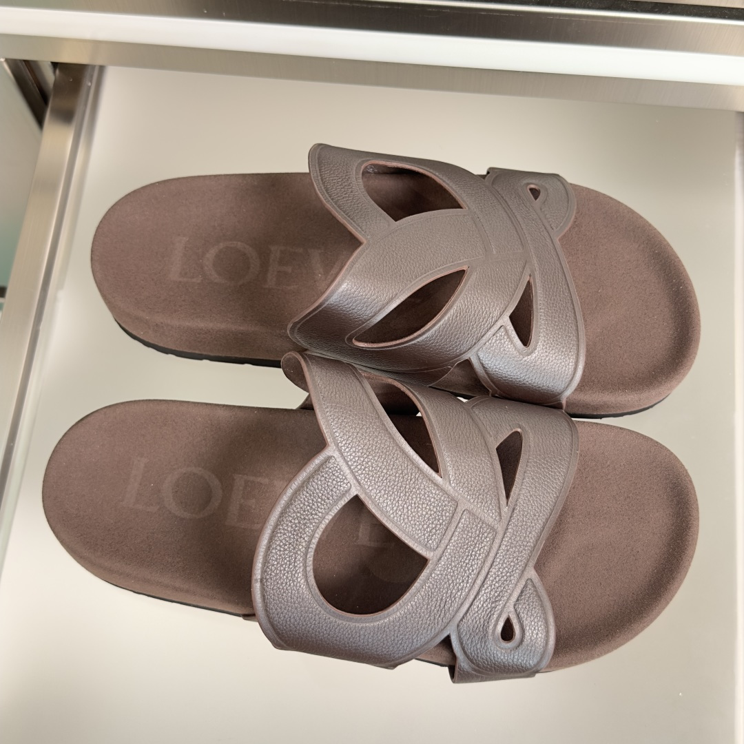 顶级版本：男款Loewe罗意威 最新Ease Monogram 系列 厚底 凉鞋 拖鞋Anagram镂空