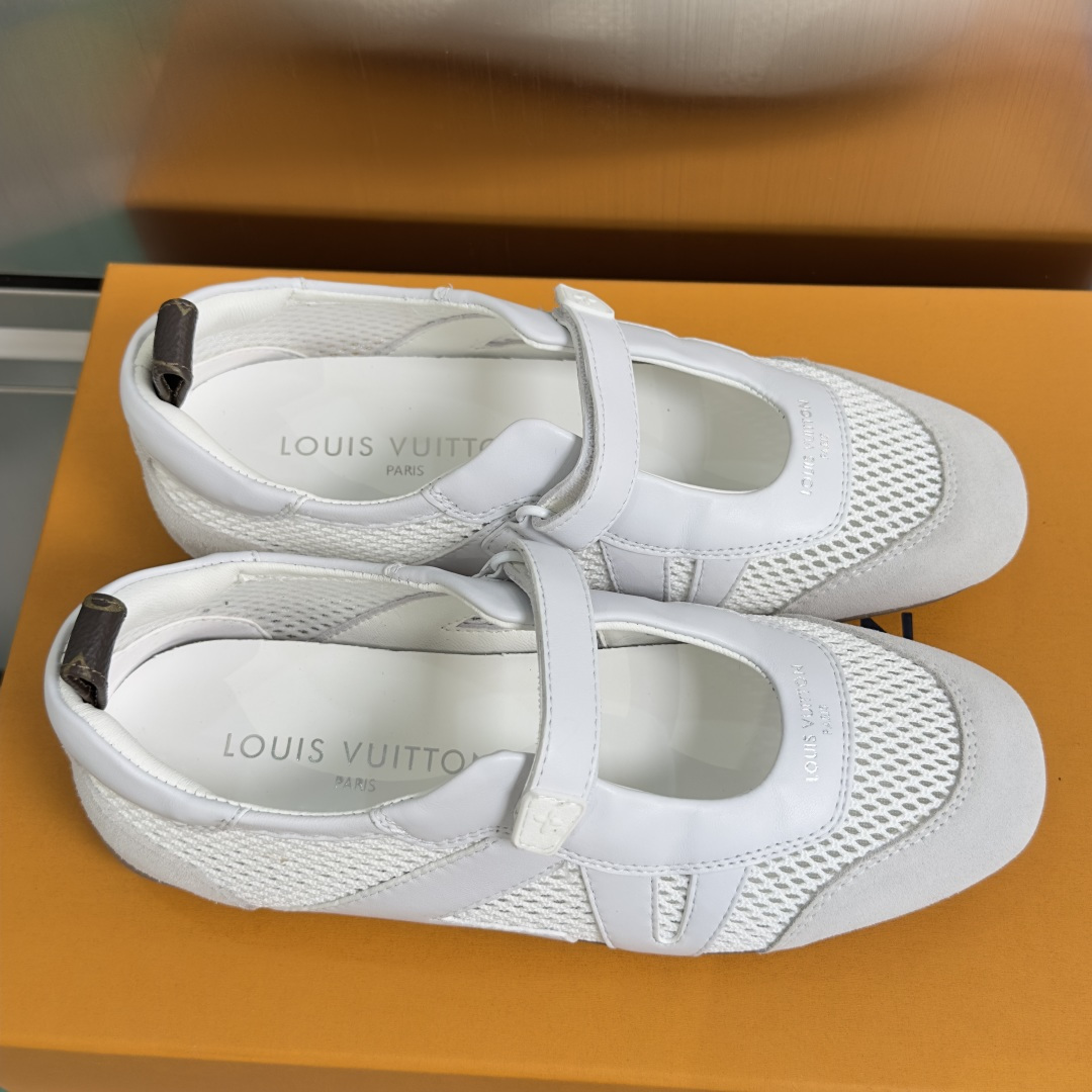 顶级版本：女款LV路易威登 L家 驴牌 最新Sneakerina系列 情侣款 玛丽珍 芭蕾运动鞋 半拖鞋