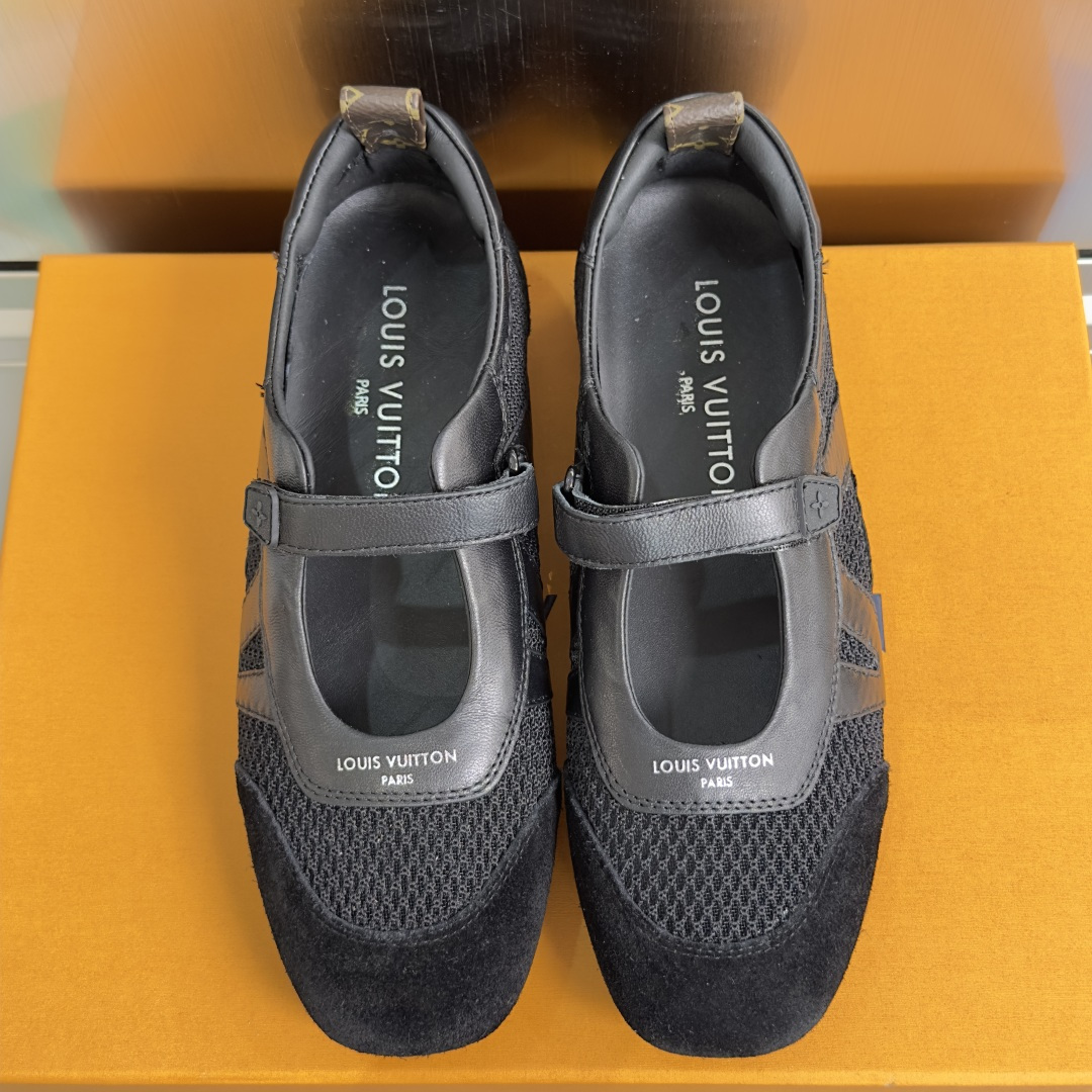 顶级版本：女款LV路易威登 L家 驴牌 最新Sneakerina系列 情侣款 玛丽珍 芭蕾运动鞋 半拖鞋
