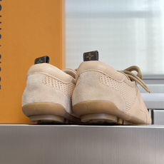 顶级版本:女款LV路易威登 L家 驴牌 最新Sneakerina系列 情侣款 玛丽珍 芭蕾运动鞋 半拖鞋 顶级版本:女款LV路易威登 L家 驴牌 最新Sneakerina系列 情侣款 玛丽珍 芭蕾运动鞋 半拖鞋