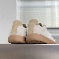 顶级版本:情侣款MaisonMargiela MM6 马吉拉 情侣款 德训鞋 休闲 运动鞋原版购入开发 顶级版本:情侣款MaisonMargiela MM6 马吉拉 情侣款 德训鞋 休闲 运动鞋原版购入开发