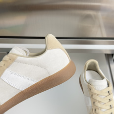 顶级版本:情侣款MaisonMargiela MM6 马吉拉 情侣款 德训鞋 休闲 运动鞋原版购入开发 顶级版本:情侣款MaisonMargiela MM6 马吉拉 情侣款 德训鞋 休闲 运动鞋原版购入开发