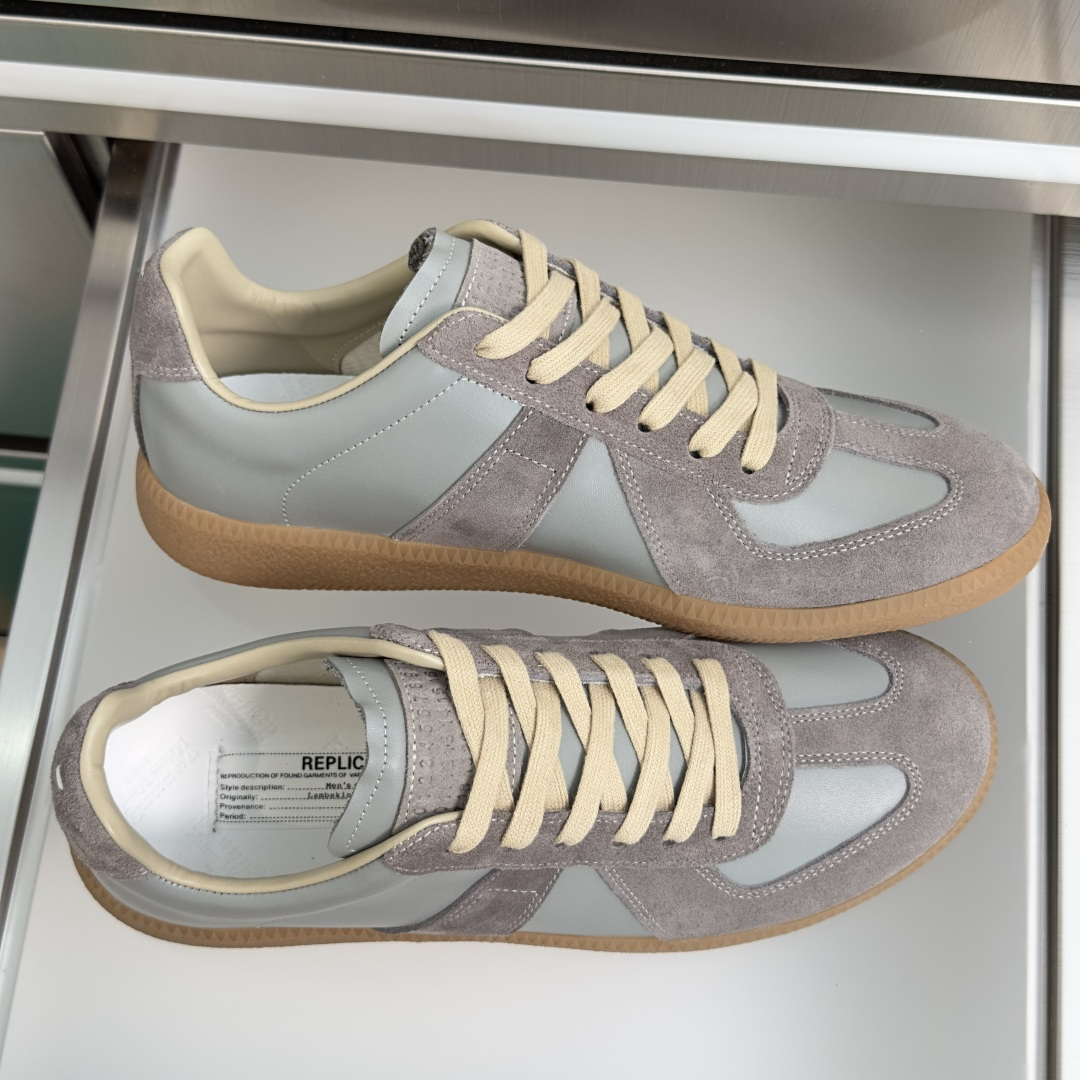顶级版本:情侣款MaisonMargiela MM6 马吉拉 情侣款 德训鞋 休闲 运动鞋原版购入开发 顶级版本:情侣款MaisonMargiela MM6 马吉拉 情侣款 德训鞋 休闲 运动鞋原版购入开发