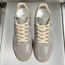 顶级版本:情侣款MaisonMargiela MM6 马吉拉 情侣款 德训鞋 休闲 运动鞋原版购入开发 顶级版本:情侣款MaisonMargiela MM6 马吉拉 情侣款 德训鞋 休闲 运动鞋原版购入开发