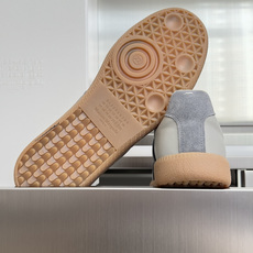 顶级版本:情侣款MaisonMargiela MM6 马吉拉 情侣款 德训鞋 休闲 运动鞋原版购入开发 顶级版本:情侣款MaisonMargiela MM6 马吉拉 情侣款 德训鞋 休闲 运动鞋原版购入开发