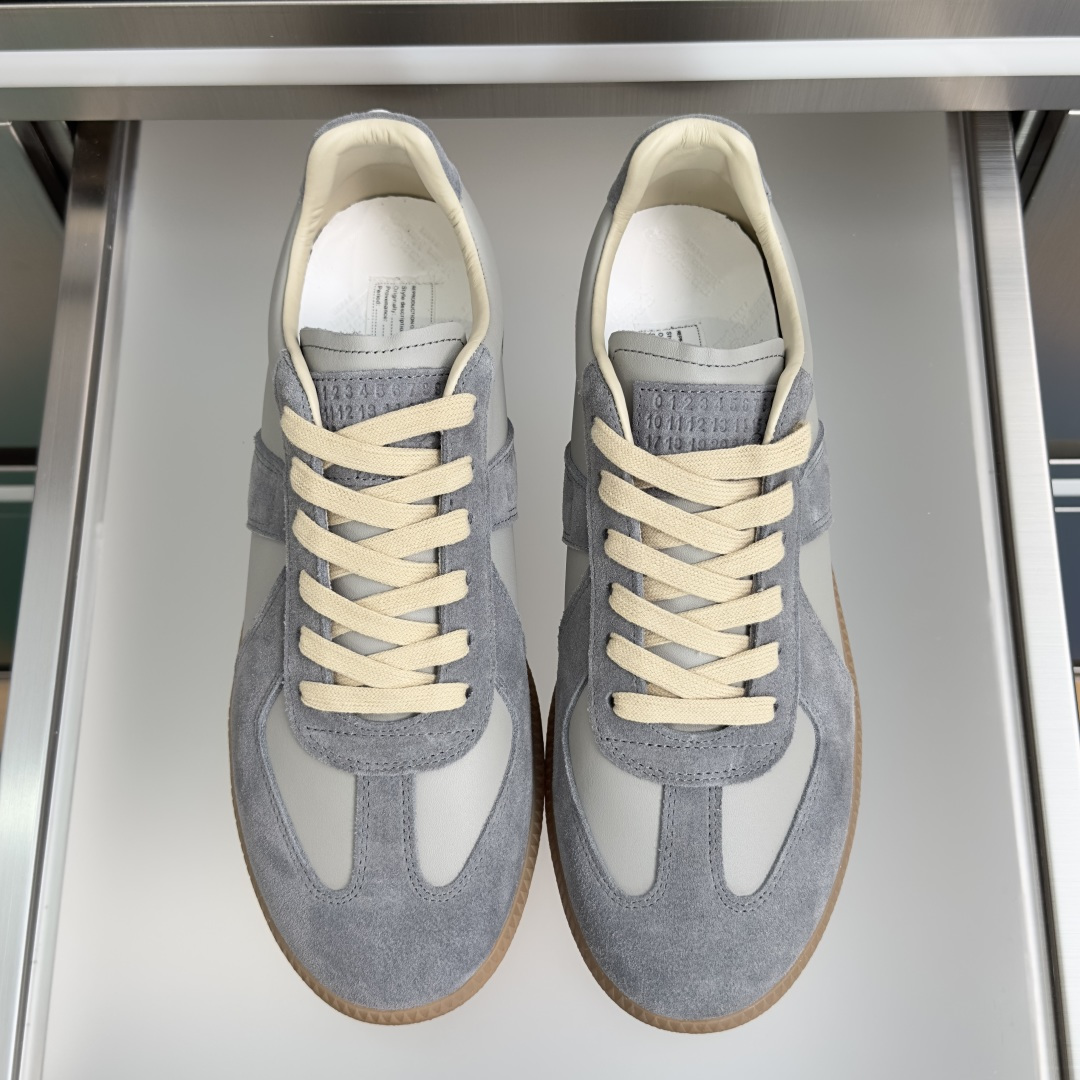 顶级版本:情侣款MaisonMargiela MM6 马吉拉 情侣款 德训鞋 休闲 运动鞋原版购入开发 顶级版本:情侣款MaisonMargiela MM6 马吉拉 情侣款 德训鞋 休闲 运动鞋原版购入开发