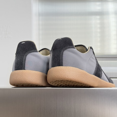 顶级版本:情侣款MaisonMargiela MM6 马吉拉 情侣款 德训鞋 休闲 运动鞋原版购入开发 顶级版本:情侣款MaisonMargiela MM6 马吉拉 情侣款 德训鞋 休闲 运动鞋原版购入开发